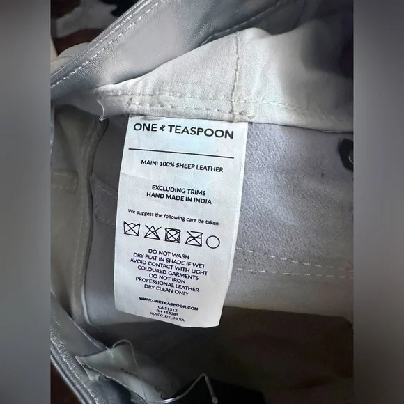 One Teaspoon Leather Bandit shorts $275MSRP NWT SzS